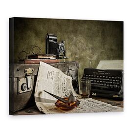 Tablou Canvas - Jonnie Walker Corespondent De Razboi, Camera, Natura Moarta, Vintate, Old, Clasic - - Roveli