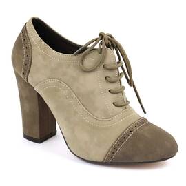 Pantofi de dama potriviti stilului business 5860A-BEIGE, Culoare (12): Bej, Crem, Marime (12): 40 - - Roveli