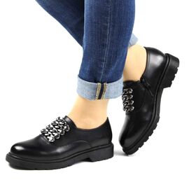 Pantofi de dama cu talpa groasa, accesorizati cu lanturi si fermoar lateral 3859-BLACK, Marime (12): 37 - - Roveli