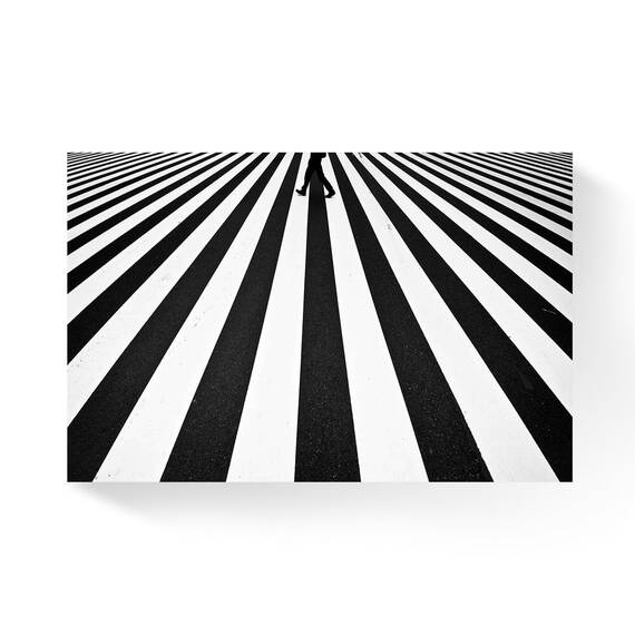 Tablou Canvas -  Oras, Trecere de Pietoni, Om, Marime: 80 x 120 cm - - Roveli