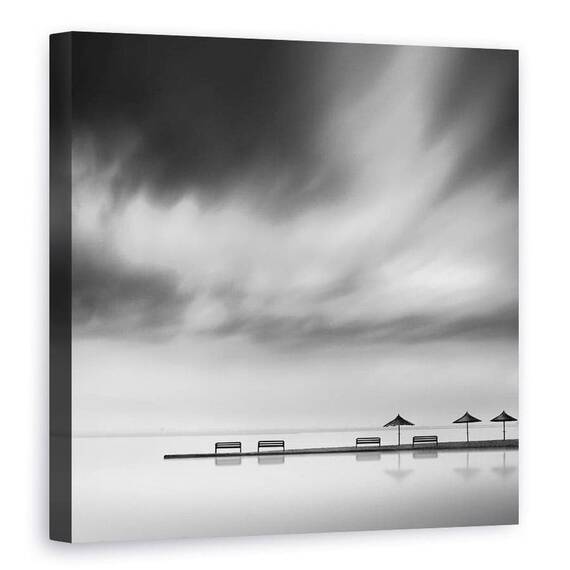 Tablou Canvas - Patru Banci Si Trei Umbrele, Marime: 90 x 90 cm - - Roveli