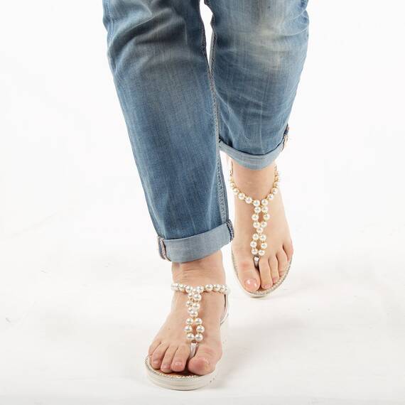 Sandale de dama comode cu perle si strasuri FM846-WHITE, Culoare (12): Alb, Marime (12): 40 - 2- Roveli