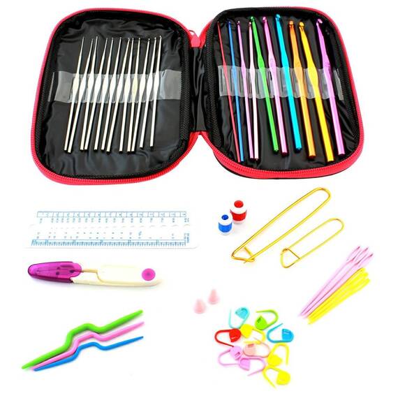 Set 50 piese pentru crosetat in husa din piele ecologica, un cadou perfect pentru pasionații de crosetat sau broderie - 2- Roveli