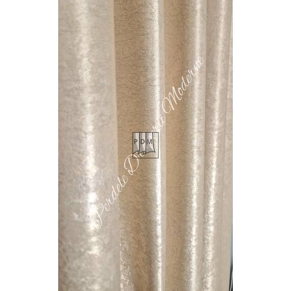 Draperie la comanda pentru Living sau Dormitor, Model BLACKOUT, Culoare BEJ - 4- Roveli Draperie la comanda pentru Living sau Dormitor, Model BLACKOUT, Culoare BEJ - 4- Roveli