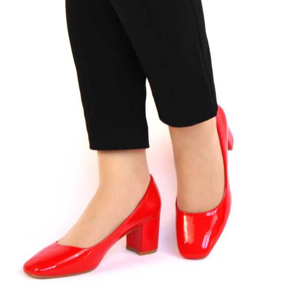 ​Pantofi de dama eleganti, lacuiti cu toc gros mediu ZM-61-RED, Marime (12): 36 - 2- Roveli