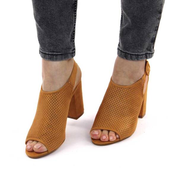 ​Sandale de dama, perforate, cu toc gros si inalt 922-CAMEL, Culoare (12): Camel, Marime (12): 38 - 2- Roveli