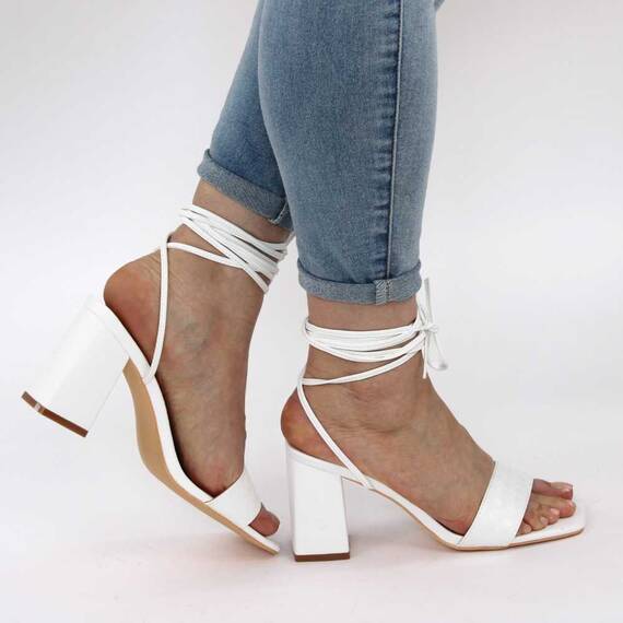 ​Sandale de dama, elegante, cu snururi si toc mediu, gros si patrat NN30-5-WHITE, Culoare (12): Alb, Marime (12): 40 - 3- Roveli