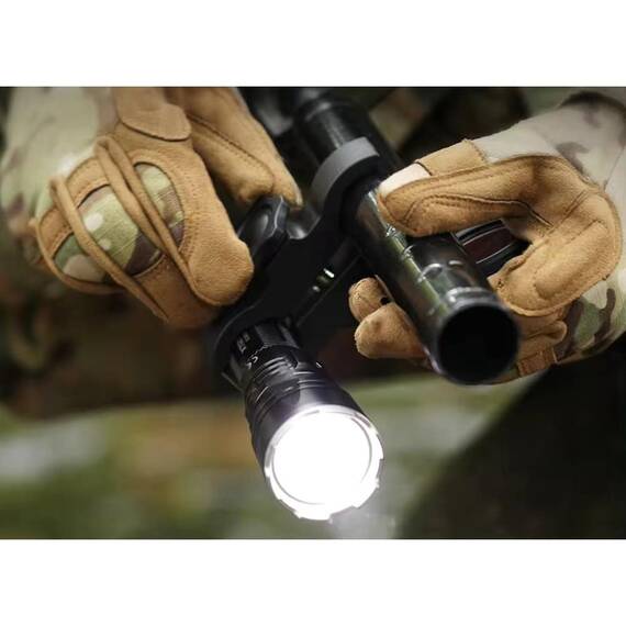 Lanterna LED profesionala cu suport prindere, 30W, raza 2000m - 6- Roveli