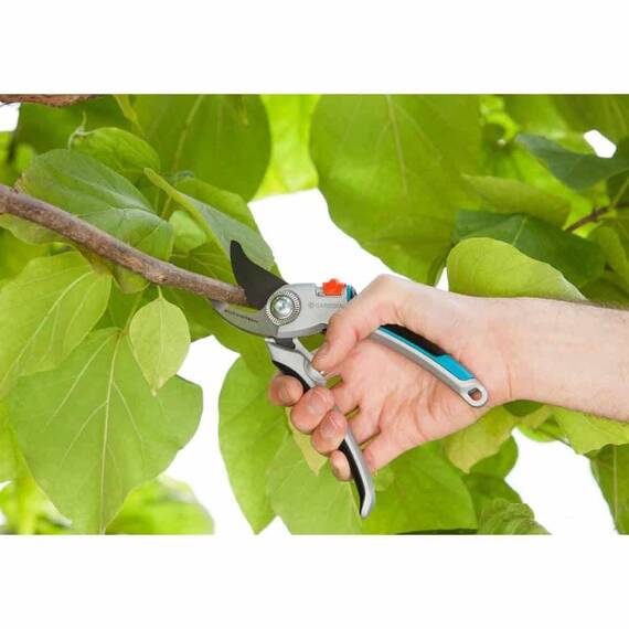 ​Foarfeca de gradina , cap de taiere extra-ingust, manere robuste din aluminiu, 2 pozitii pentru taiere, blocator de siguranta - - Roveli