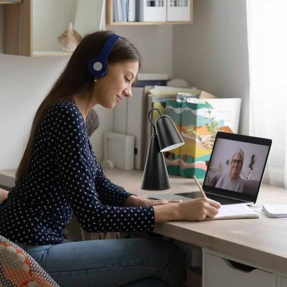 ​Veioza, realizata din metal, abajurul in forma de clopot, design modern si compact, soclu E14, 40 W, 350 x 130 mm, culoare neagra - 4- Roveli