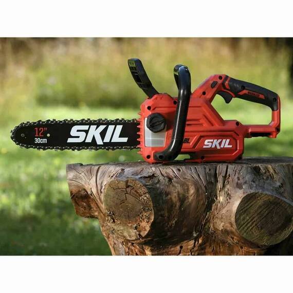 ​Fierastrau electric cu lant, motor fara perii, lama lunga de 30 cm, capacitate rezervor ulei 170 ml, viteza maxima de lucru 7.9 m/s, fara acumulator, 20 V, 2.7 kg - 2- Roveli