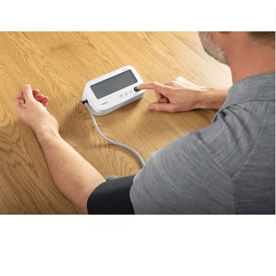 Tensiometru electronic de brat Omron M3 Comfort AFib, cu adaptor priza inclus - 5- Roveli