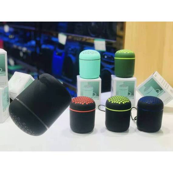 Difuzor mini portabil cu lumini LED : Culoare - rosu, Culoare (tm): verde - 3- Roveli