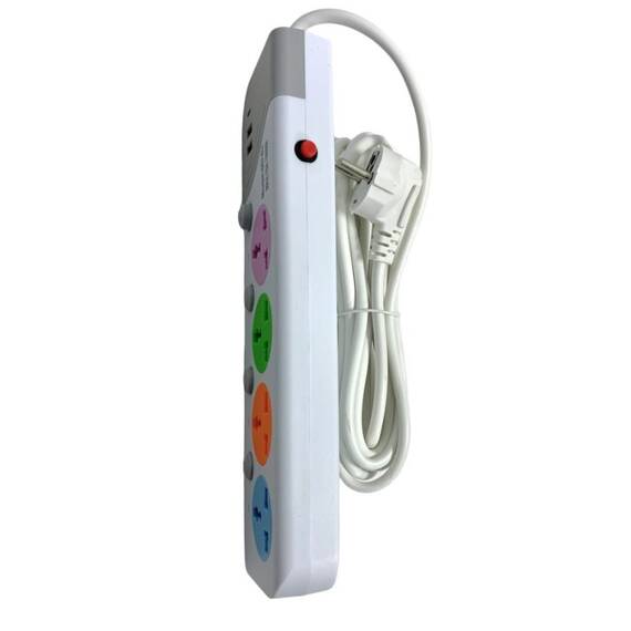 Prelungitor cu 4/5 prize UK, cablu 3 metri, 2 USB A, 1 USC C, 2500W : Marime - 4 prize - 6- Roveli