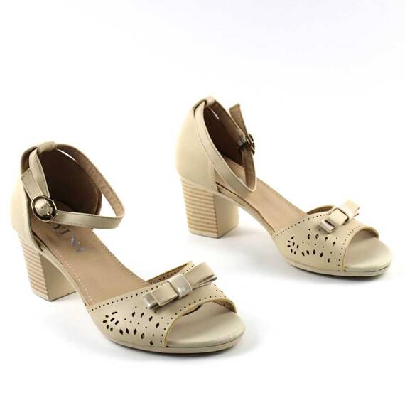 Sandale usoare de dama , perforate A9606-BEIGE, Culoare (12): Bej, Marime (12): 36* - 4- Roveli