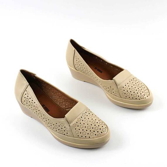 Pantofi comozi de dama , perforati A8220-BEIGE, Culoare (12): Bej, Marime (12): 41* - 3- Roveli