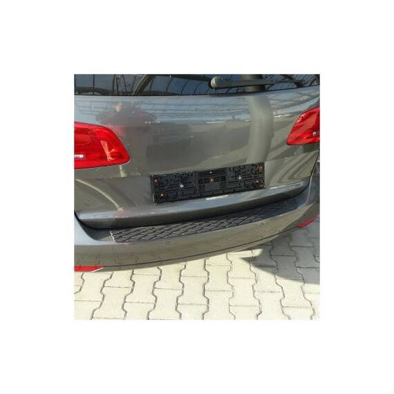 Protectie bara portbagaj universal din plastic maleabil  Cod: UB5 - 3- Roveli