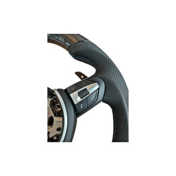 Volan sport piele si carbon  compatibil cu modelele BMW Seria 1 F20,F21 Seria 2 F22,F23,F45,F87 Seria 3 F30,F31,F34 Seria 4 F32,F33,F36,F82,F83 X5 - F15 X3 - F25 Cod: OCH-10 - 4- Roveli