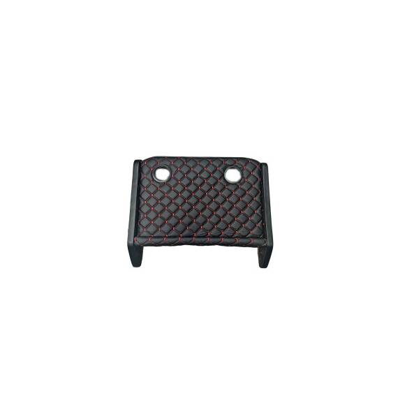Masa de bord cu 2 suporti pentru pahare ,piele ecologica culoare Negru cusatura Rosie compatibila Iveco Daily 2007-2014 - 3- Roveli