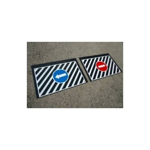 Set aparatori noroi auto camion tir cu indicator 60x40cm Cod: 993136 - 2- Roveli