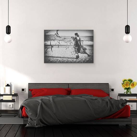 Tablou canvas - Portret, Doamna, Plaja, Nisip, Pasari, 80 x 120 cm - 3- Roveli