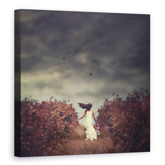 Tablou canvas - Evadare , Fata, Model, Femeie, Alergare, 60 x 60 cm - - Roveli