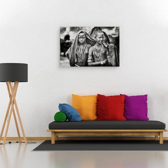 Tablou canvas - Fete Din Tribul Karo Impart O Esarfa, Oameni, Etnic, Karo, Fata, Africa, Ethiopia, 80 x 120 cm - 2- Roveli