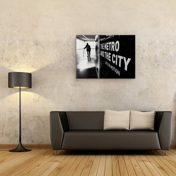 Tablou canvas - Viata in Miscare, Strada, Metro, Oras, Bata, Trestie de Zahar, Barbat, 75 x 100 cm - 2- Roveli