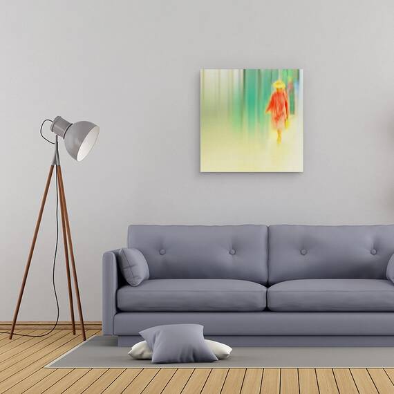 Tablou canvas - Femeie in Rosu, Rosu, Portocaliu, sapca, 60 x 60 cm - 2- Roveli