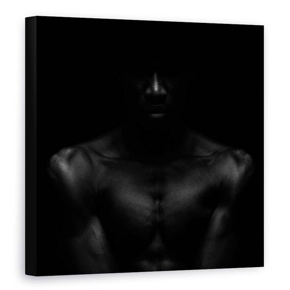 Tablou canvas - Toate Nuantele de Negru, Negru, Barbat, Portret, San Michele Al Tagliamento, Italia, 60 x 60 cm - - Roveli