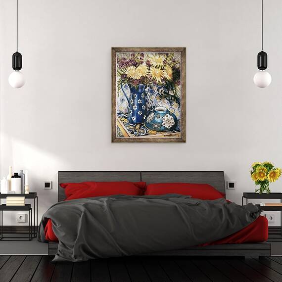 Tablou inramat - Joan Thewsey - Albastru impotriva albastru - Crizanteme si cana albastra emailata pe o tigla italiana, 60 x 80 cm - 3- Roveli