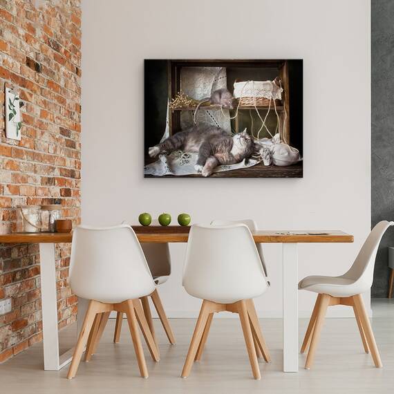 Tablou Canvas - Nu Trezi O Pisica Adormita, Marime: 60 x 80 cm - 4- Roveli