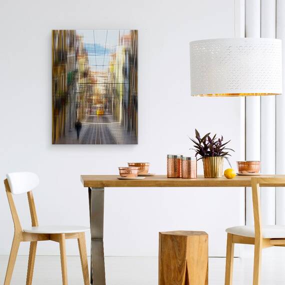 Tablou Canvas - Vibratiile De La Lisabona, Marime: 60 x 80 cm - 4- Roveli