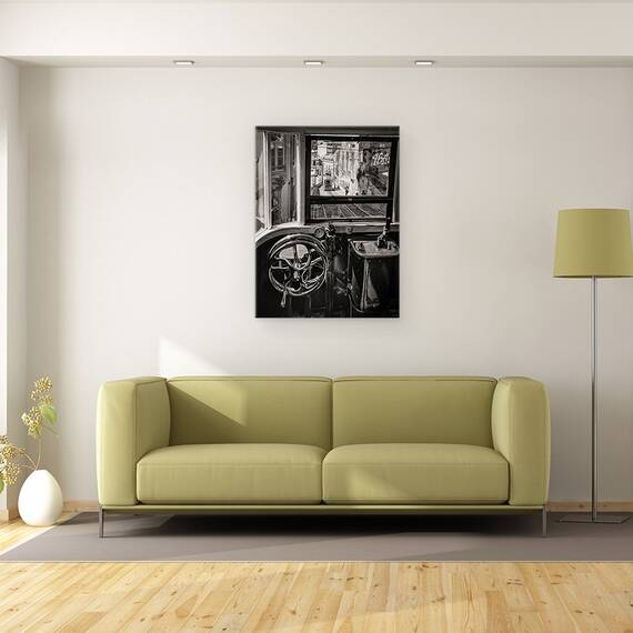 Tablou Canvas - Tramvai, Marime: 50 x 70 cm - 2- Roveli