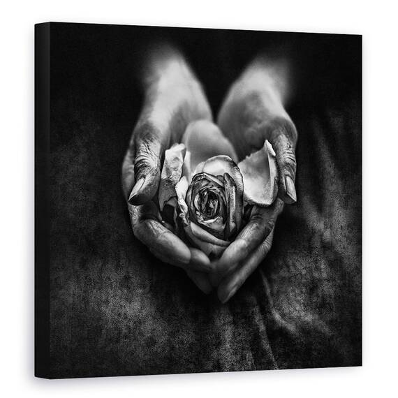 Tablou Canvas - Ingrijirea Mainilor, Marime: 60 x 60 cm - - Roveli