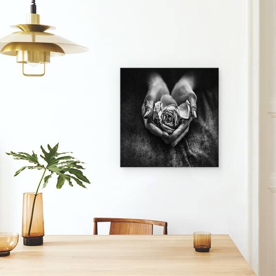Tablou Canvas - Ingrijirea Mainilor, Marime: 60 x 60 cm - 4- Roveli