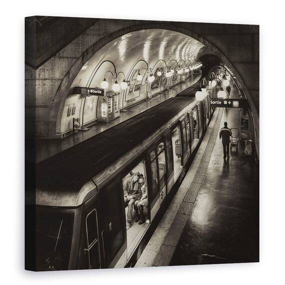 Tablou Canvas - Ultimul Metrou, Marime: 60 x 60 cm - - Roveli