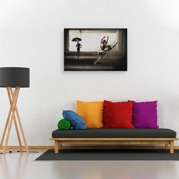 Tablou Canvas - Balerini Pe Strada, Marime: 40 x 60 cm - 2- Roveli