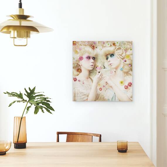 Tablou Canvas - Fata Din Gradina Cu Flori, Marime: 60 x 60 cm - 4- Roveli