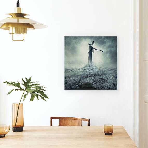 Tablou Canvas - Regina Intunericului, Marime: 60 x 60 cm - 4- Roveli