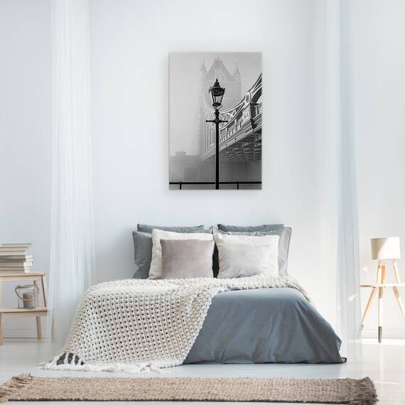 Tablou Canvas - Un Pod Prea Indepartat, Marime: 40 x 60 cm - 3- Roveli