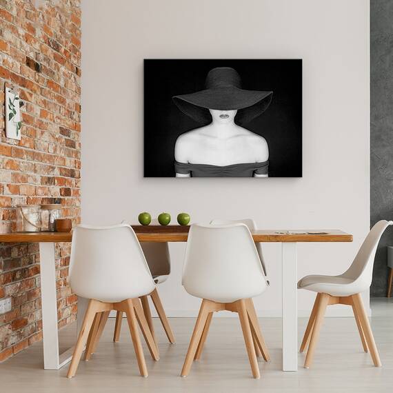 Tablou Canvas - Chic, Femeie, Palarie, Moda, Buzele, Model, Marime: 60 x 80 cm - 4- Roveli
