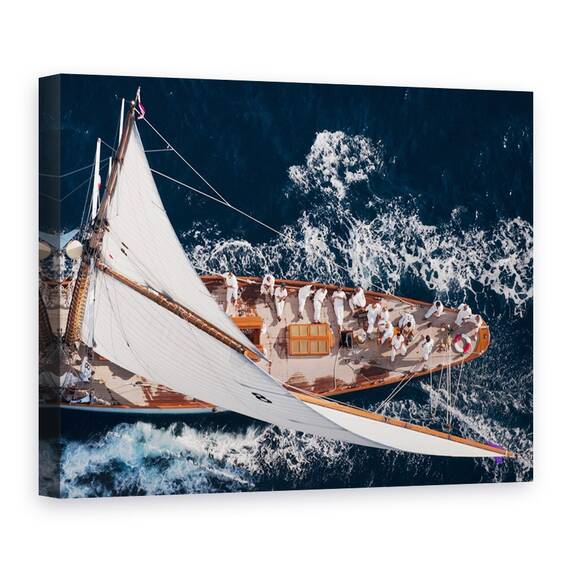 Tablou Canvas - Deasupra Moonbeam, Actiune, Yacht, Aerial, Barca, Oameni, Marime: 60 x 80 cm - - Roveli