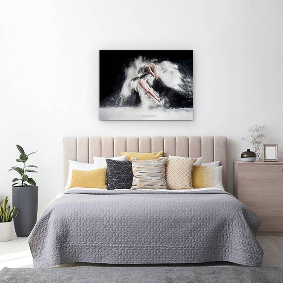 Tablou Canvas - Frenezie, Miscare, Femeie, Dansatoare, Interpret, Marime: 60 x 80 cm - 3- Roveli