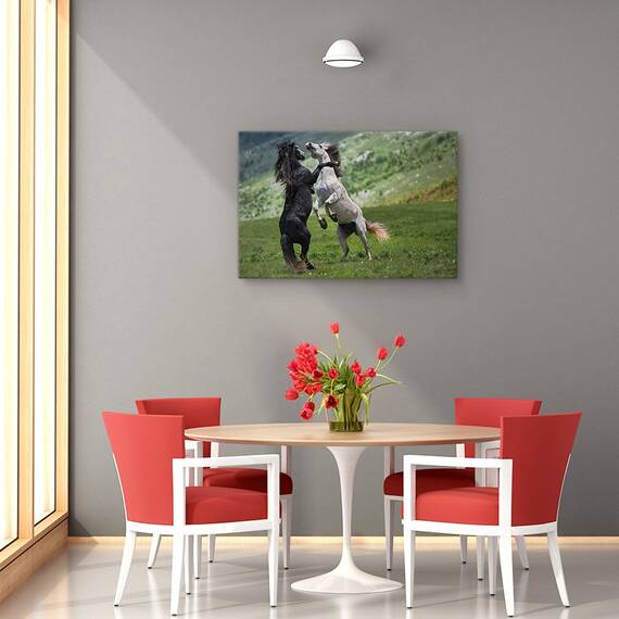 Tablou canvas - Lumea lui Alice, Portret, Femeie, Stralucire, Buze, Marime: 60 x 90 cm - 4- Roveli