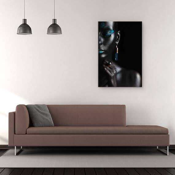 Tablou Canvas - Ghid, Portret, Persoana, Bodyart, Negru, Bijuterii, Marime: 60 x 90 cm - 2- Roveli