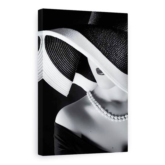 Tablou Canvas - La Femme Au Chapeau, Alb-Negru, Palarie, Buze3, Gura, Colier, Marime: 60 x 90 cm - - Roveli