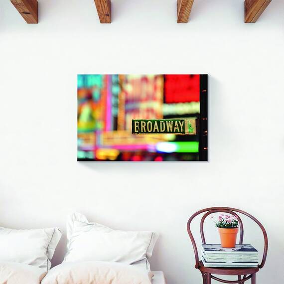 Tablou Canvas - Pe Broadway II, New York, America, Text, Marime: 60 x 80 cm - 2- Roveli
