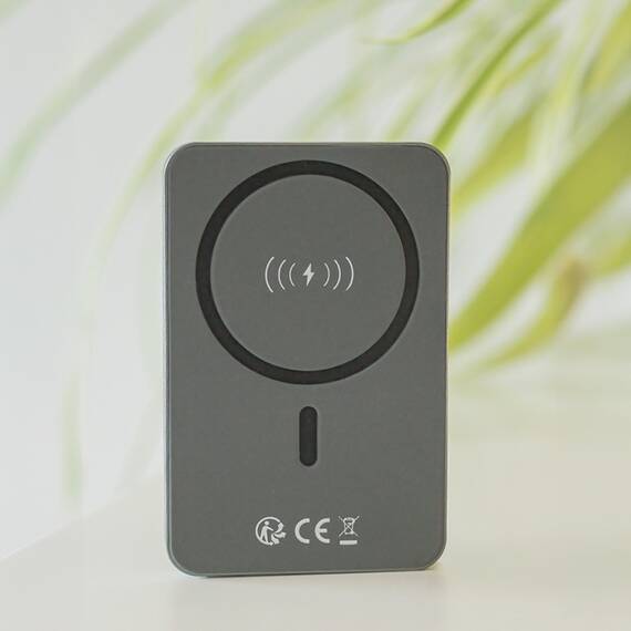 POWER BANK PD+QC 5000MAH MAGNETIC - 7- Roveli