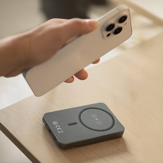 POWER BANK PD+QC 5000MAH MAGNETIC - 12- Roveli